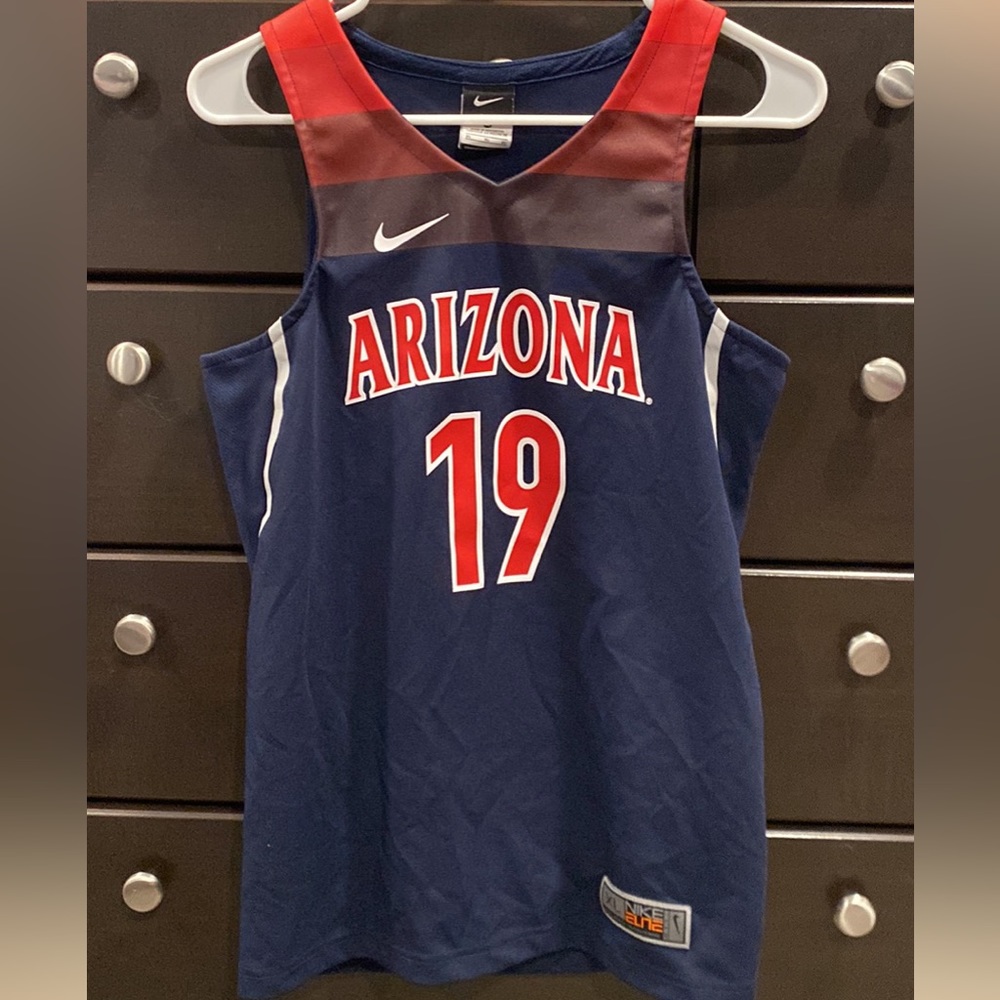 Youth Arizona Wildcats Basketball Jersey #19 (Youth XL)